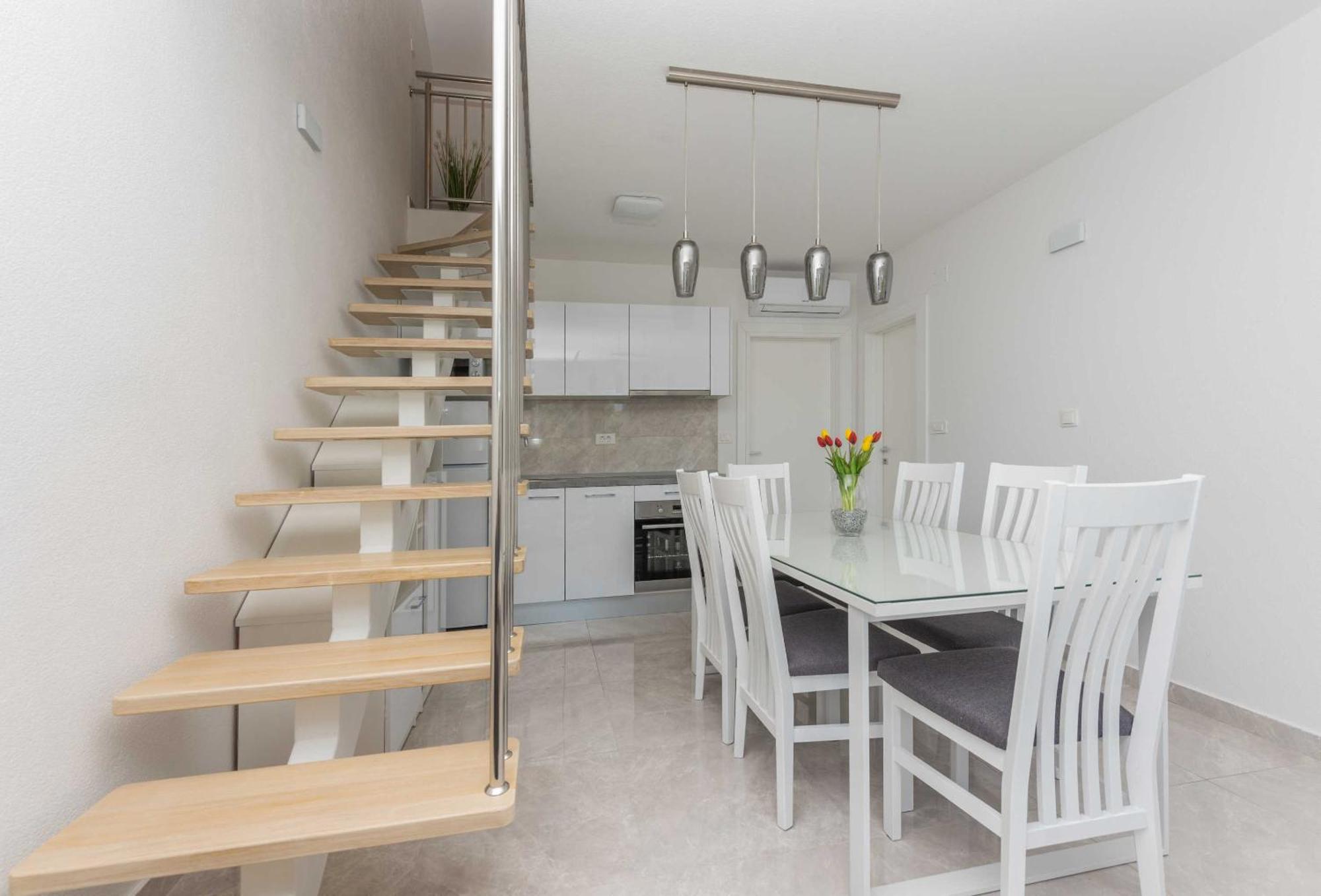 M&a 2 Apartment Makarska