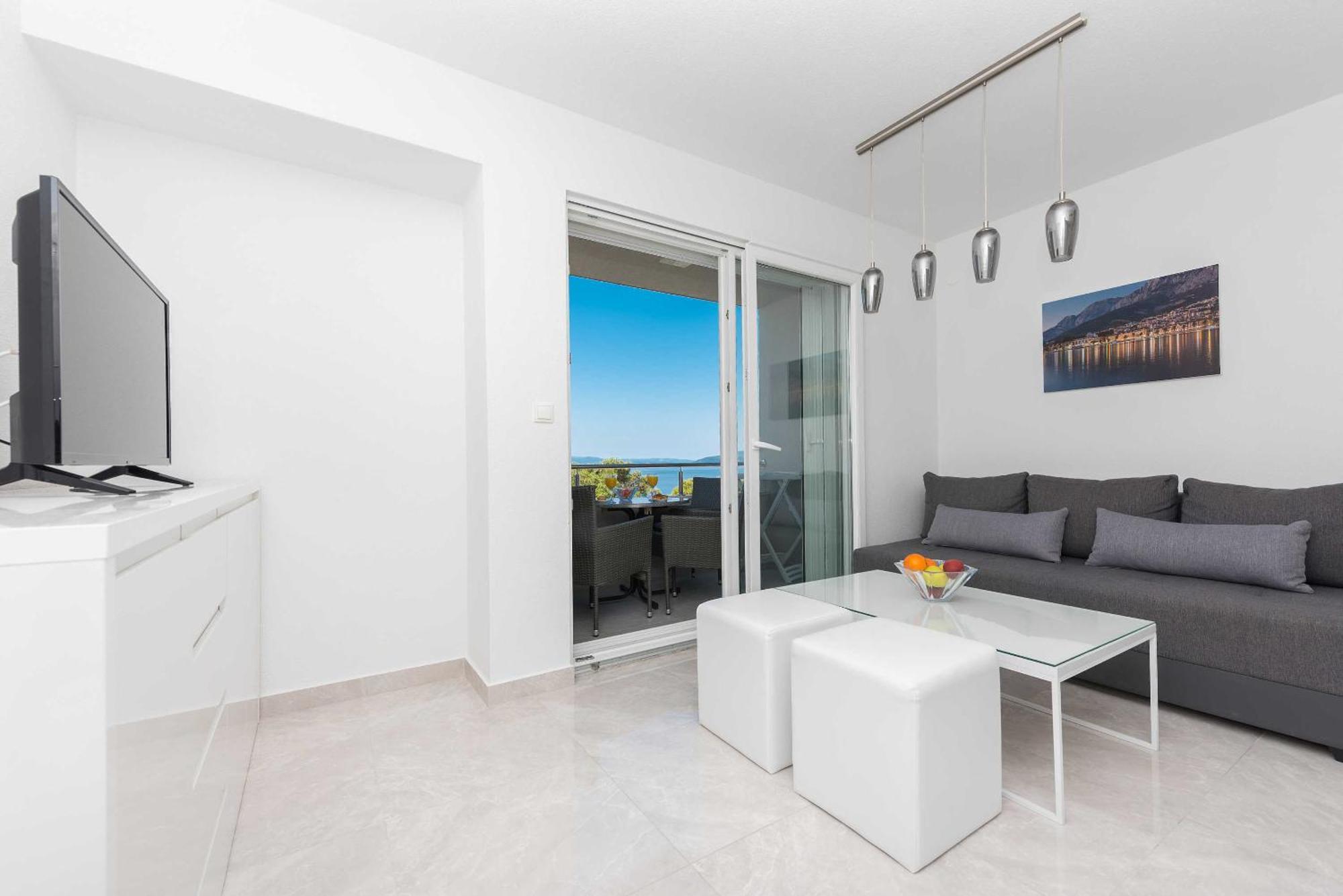 M&a 2 * Makarska