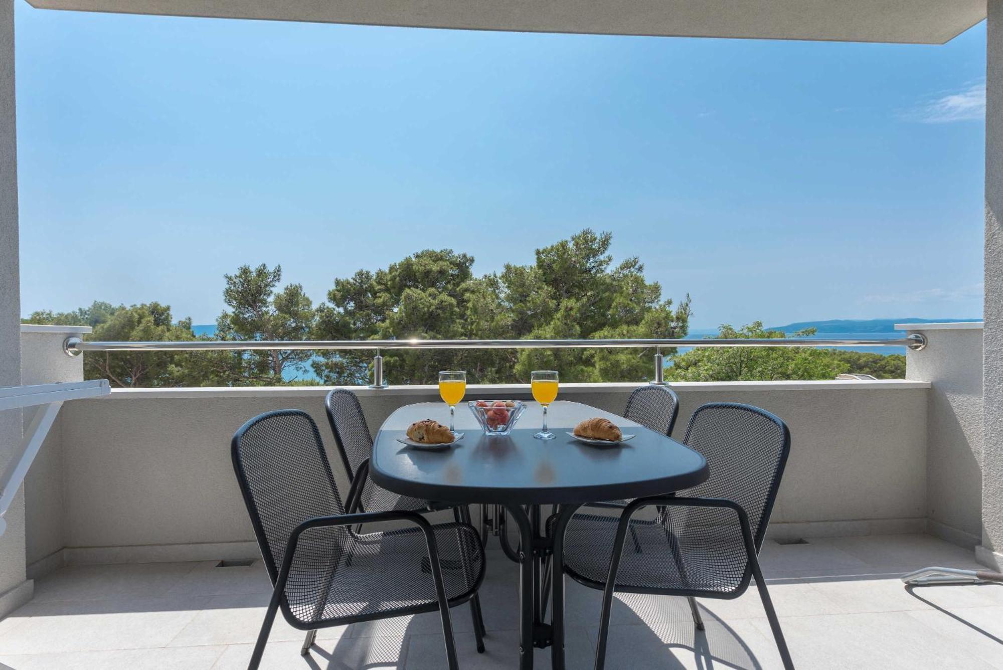 M&a 2 Apartment *